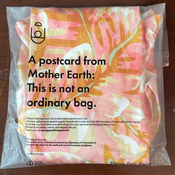 Stone Fox Bambi Baby Tee Dress Size S In Hot Tropix - Picture 9 of 9